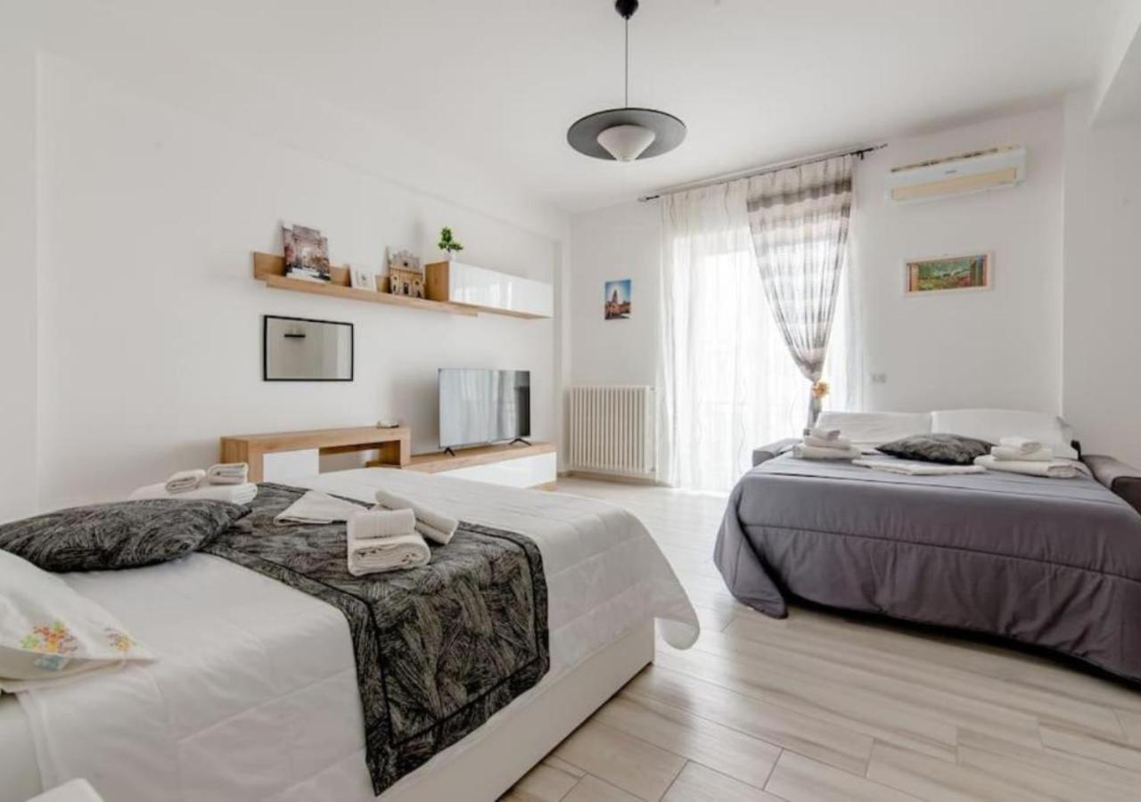 Il Barone Rosso B&B Lecce Exterior foto